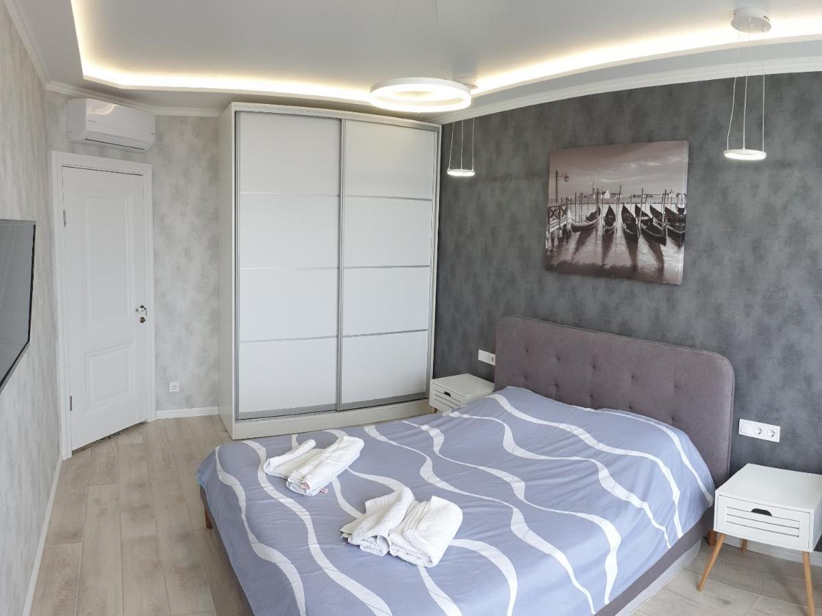 Apartment Sky 24 Floor In Centre Odesa Exterior photo